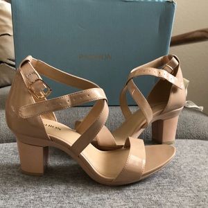 Pashion removable heel nude shoe